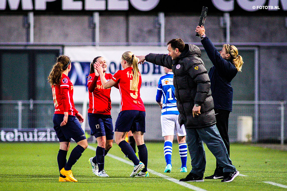 A great moment for Kika van Es, who makes her comeback after long injury | © FOTOTB.NL