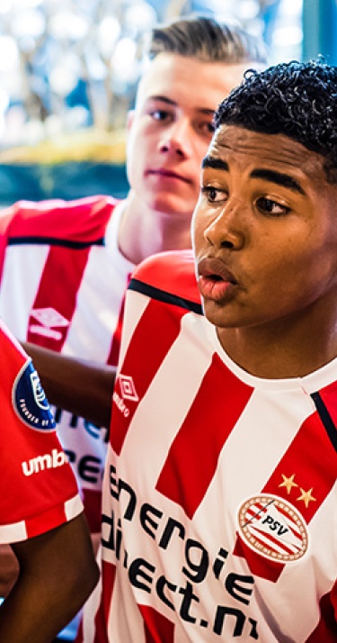 PSV Jeugd zet zich in voor PSV Foundation