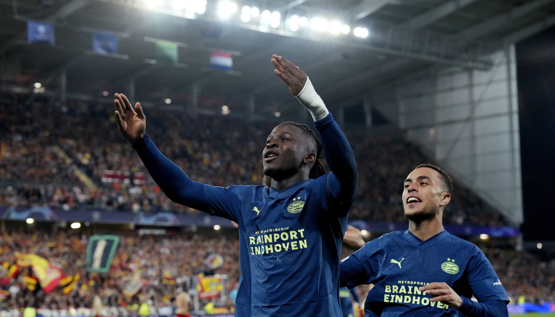 All about | PSV unbeaten in last five games against French opponents 