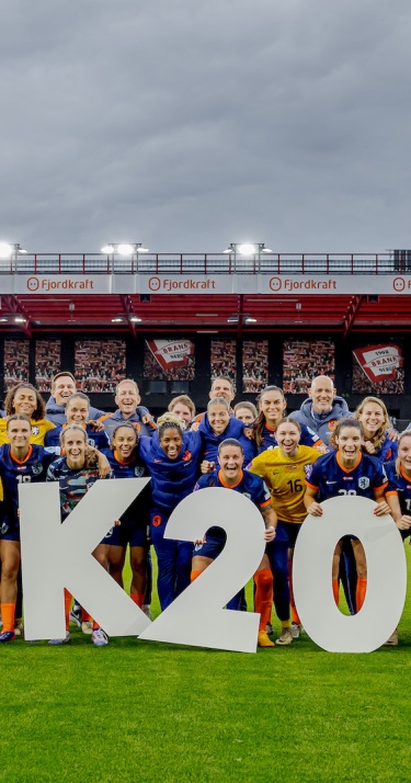 Interlandperiode | Vijftal PSV Vrouwen kwalificeert zich met OranjeLeeuwinnen voor EK 