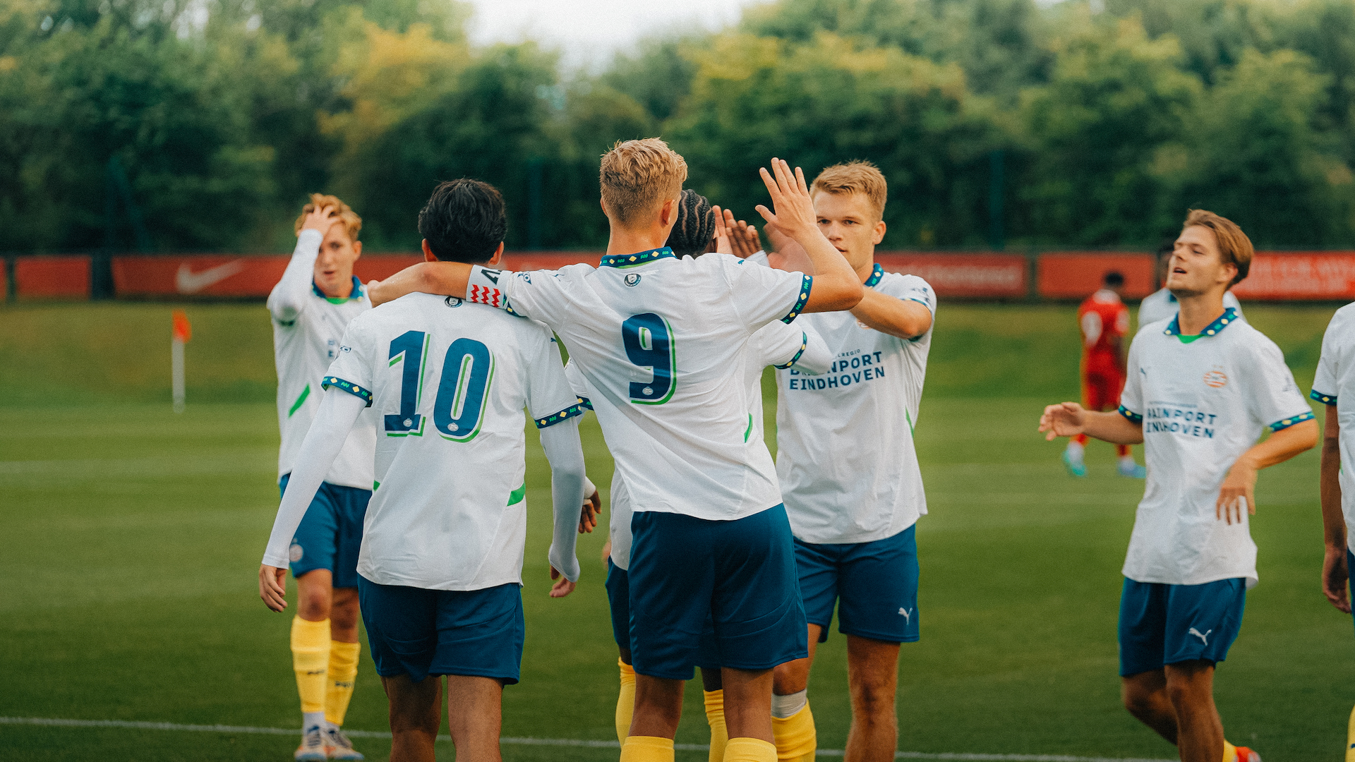 PSV - PLIC | Jong PSV wint ruim van Liverpool FC U21