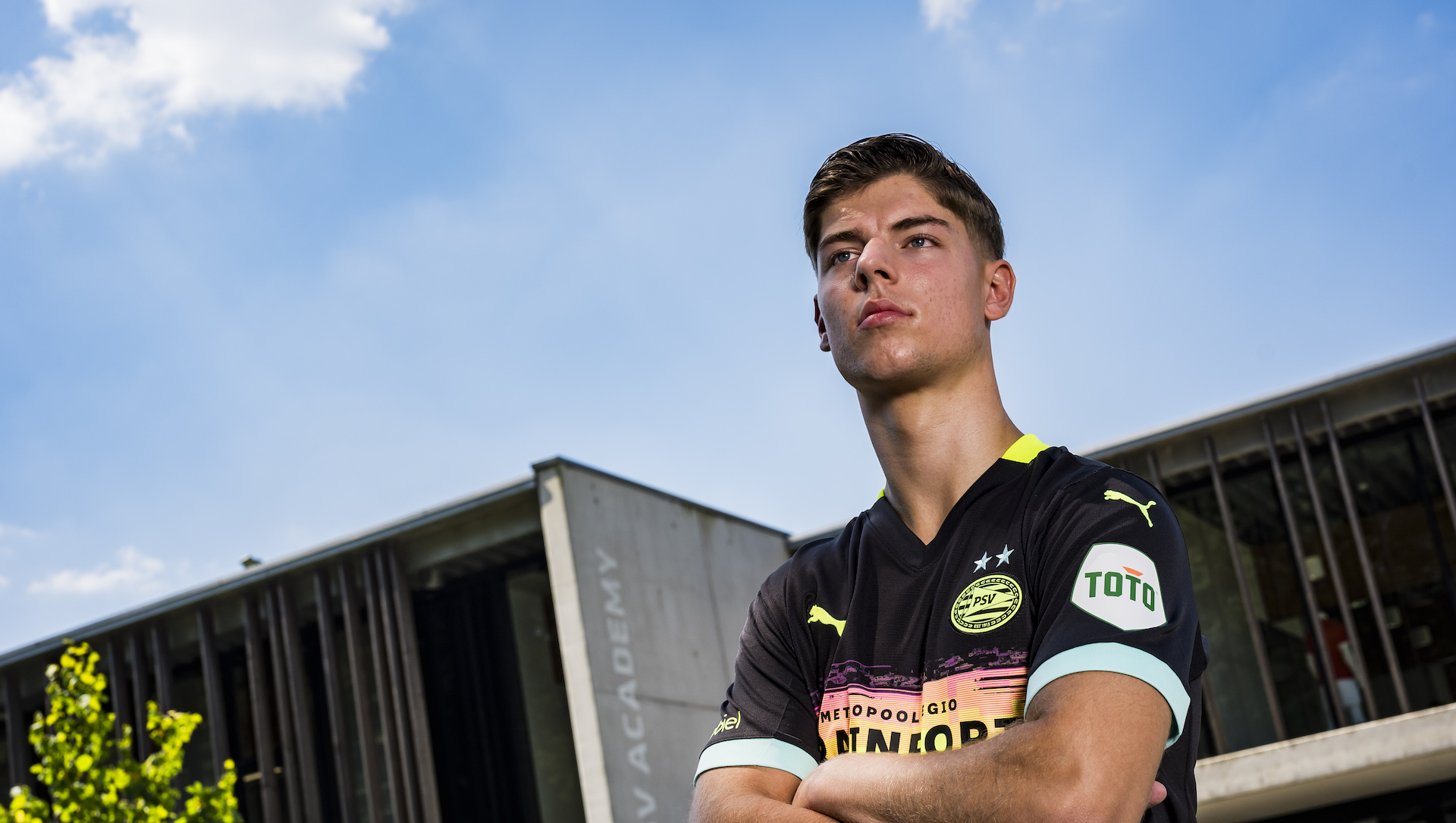 PSV - Contractnieuws | Tim van den Heuvel verlengt met twee jaar