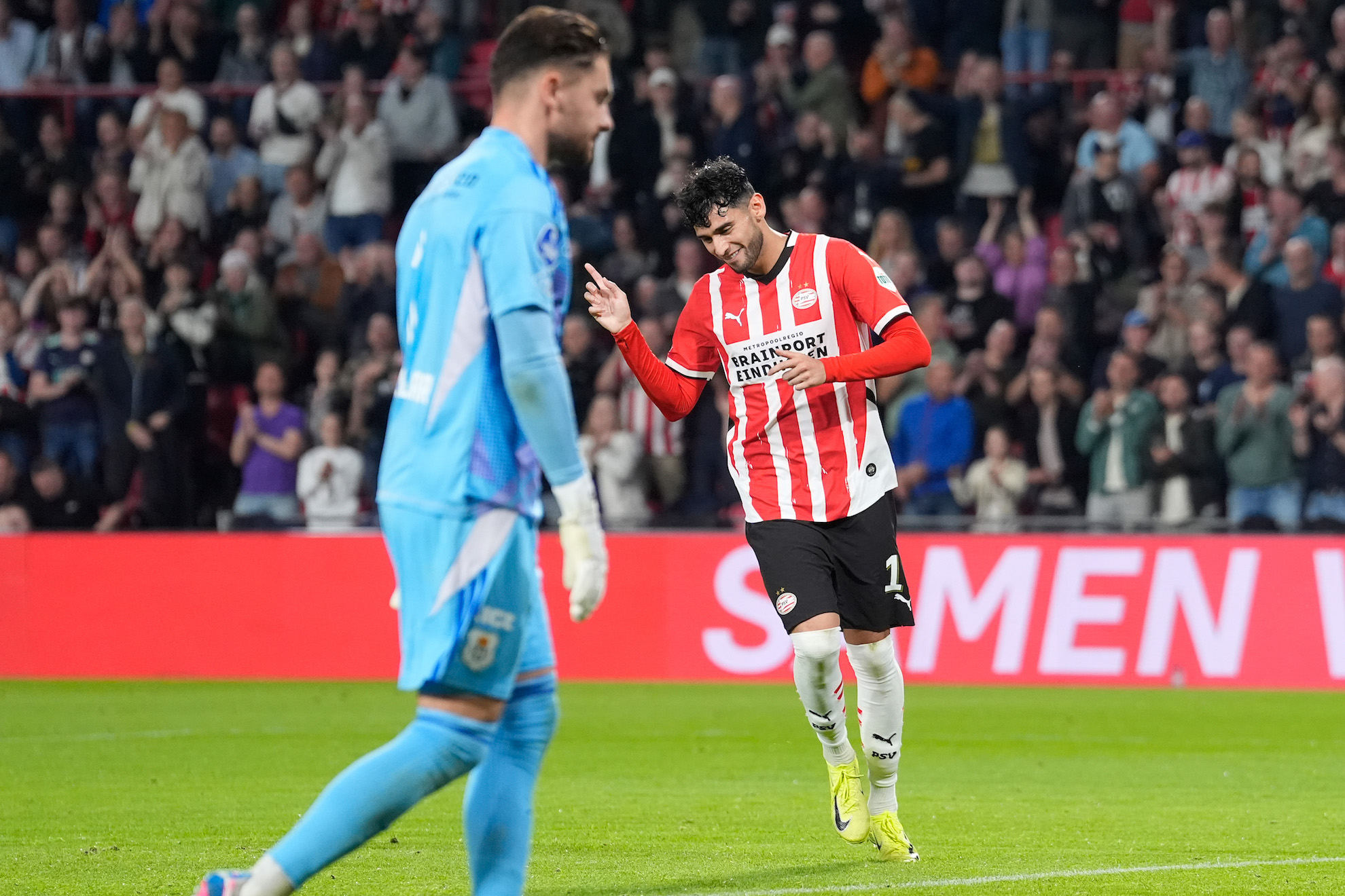  Ricardo Pepi is de derde PSV-speler deze eeuw met minstens vier doelpunten in zijn eerste drie basisoptredens voor PSV in de Eredivisie, na Danny Koevermans en Xavi Simons