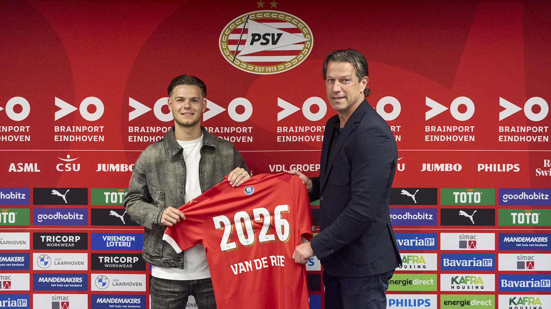 PSV - Contractnieuws | Raf van de Riet verlengt tot medio 2026