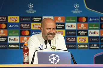 Persconferentie Peter Bosz