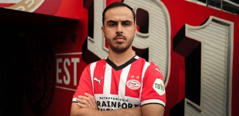 Ali Riza Aygün, Deportista del PSV