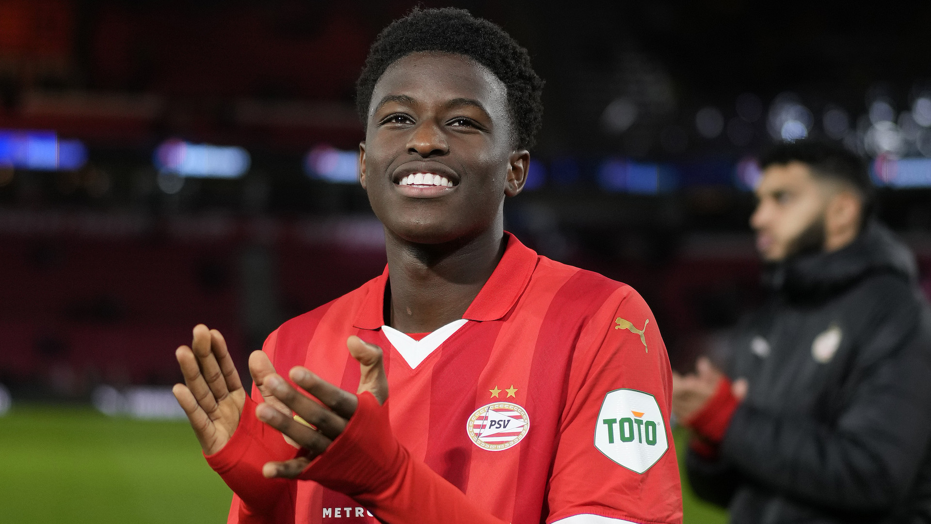 PSV - Contractnieuws | Isaac Babadi verlengt contract tot medio 2028